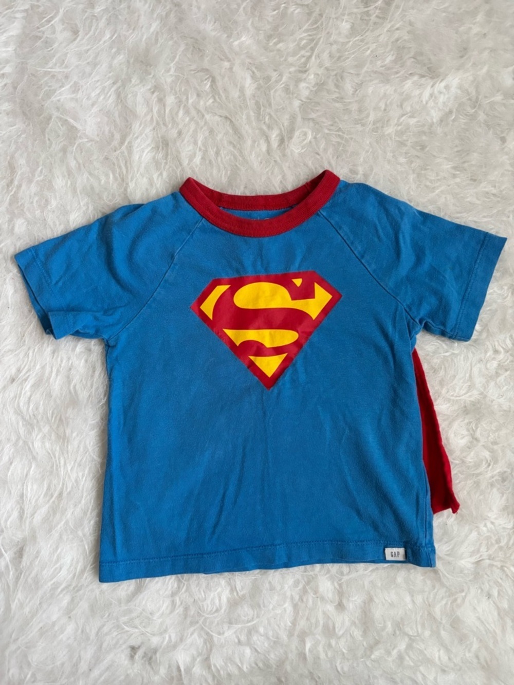 GAP Cool Blue Toddler Tee with Superman Logo & Detachable Cape